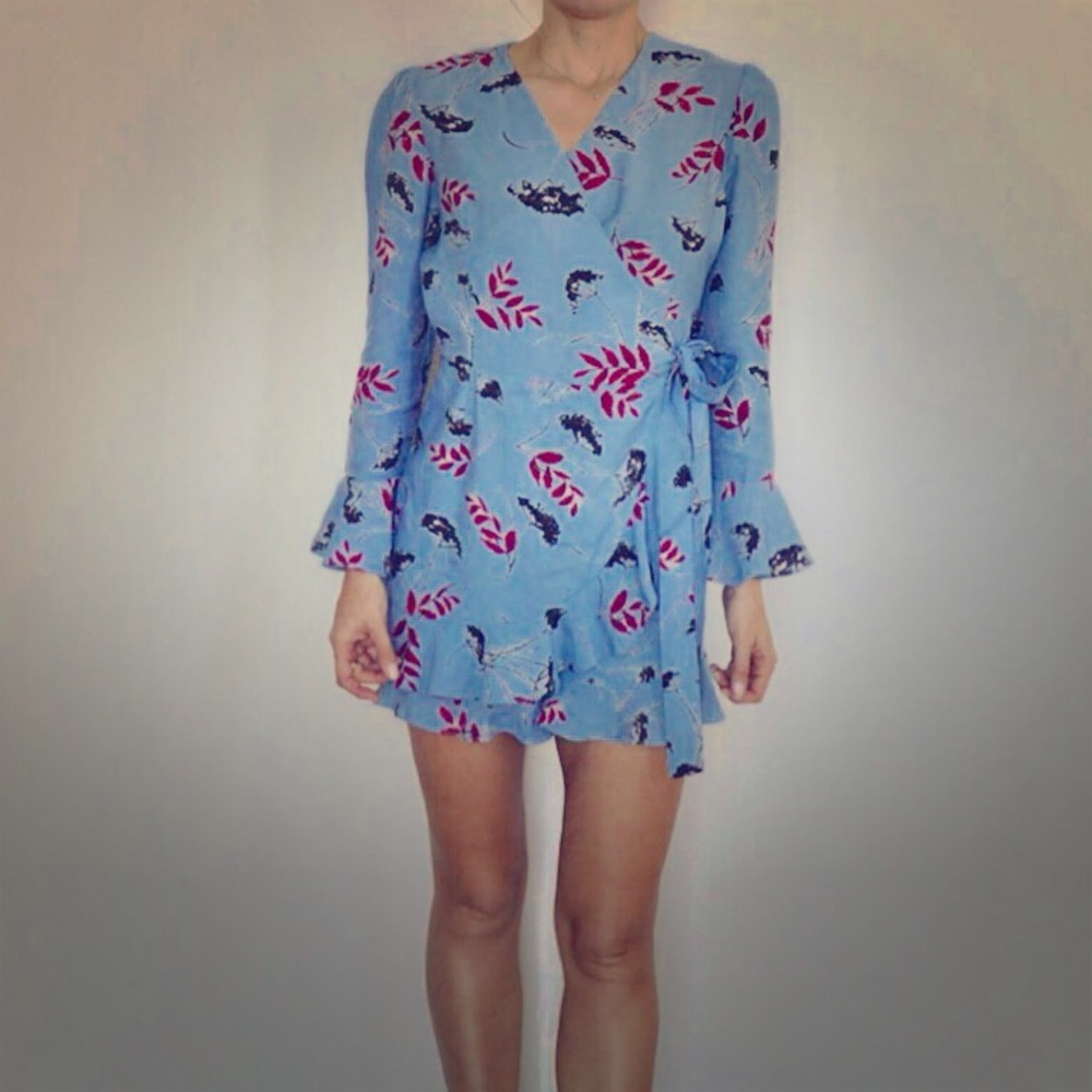 Short jumpsuit/dress
